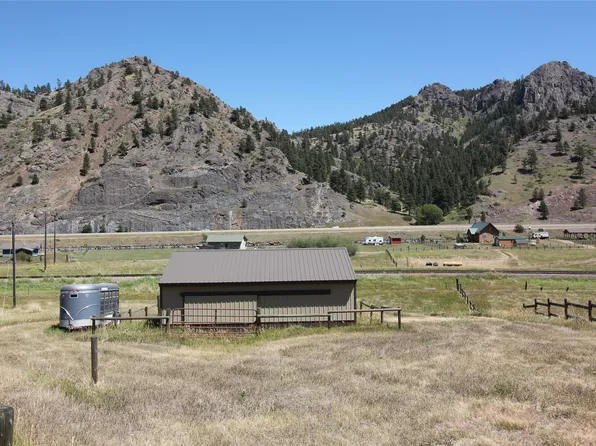 1 Pioneer Trail Ln, Cascade, MT 59421