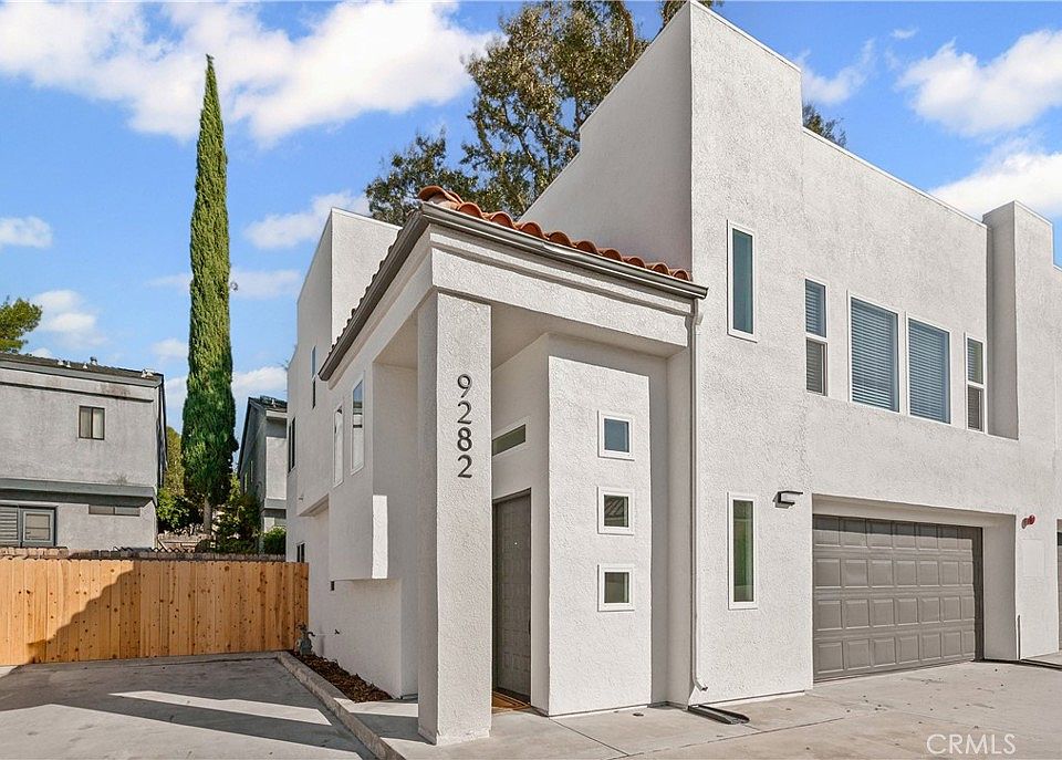 1st image of 9282 El Bordo Ave