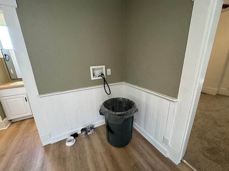 129 Wilson St — Photo 6