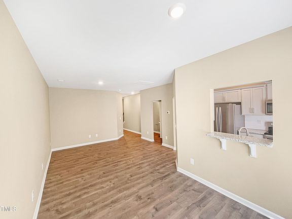4th image of 1135 Banworth Ct