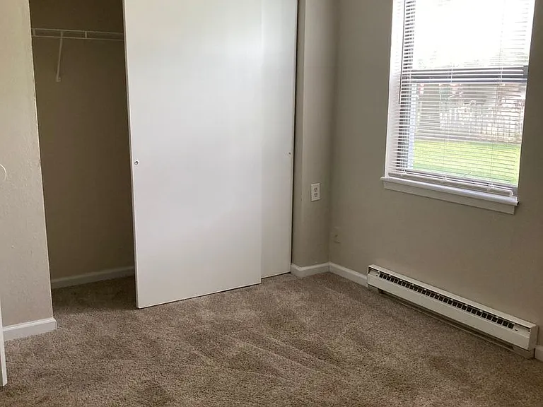 1108 Randolph St — Photo 11