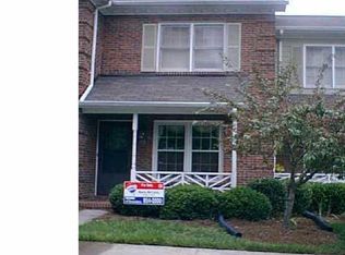 25C Park Village Ln, Greensboro, NC 27455