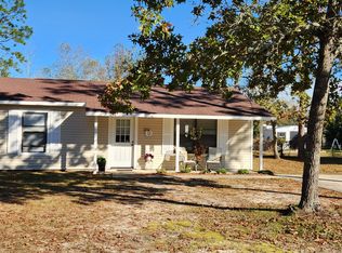 61 Wren Dr, Defuniak Springs, FL 32433