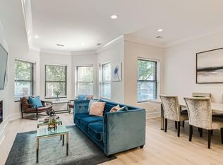 1424 W Winnemac Ave #1F, Chicago, IL 60640