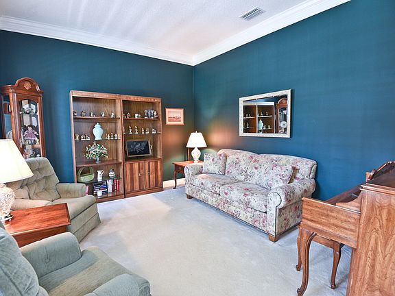 5th image of 5333 Skylark Manor Dr