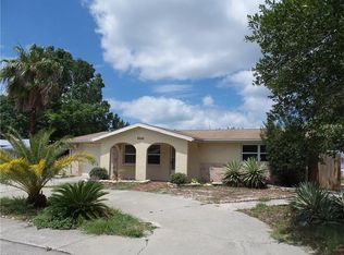 8645 Roble Way, Port Richey, FL 34668