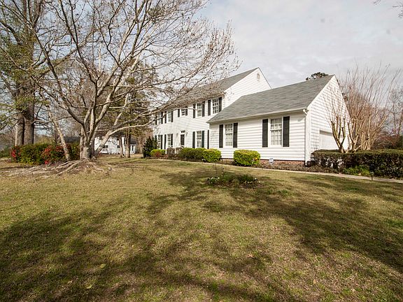 2nd image of 910 Lynchburg Dr
