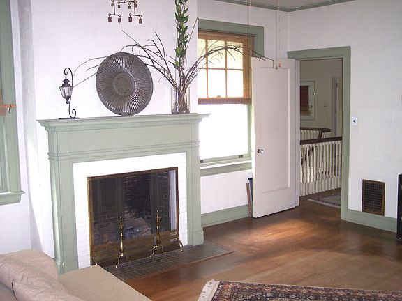 Library / Office on 2nd Floor