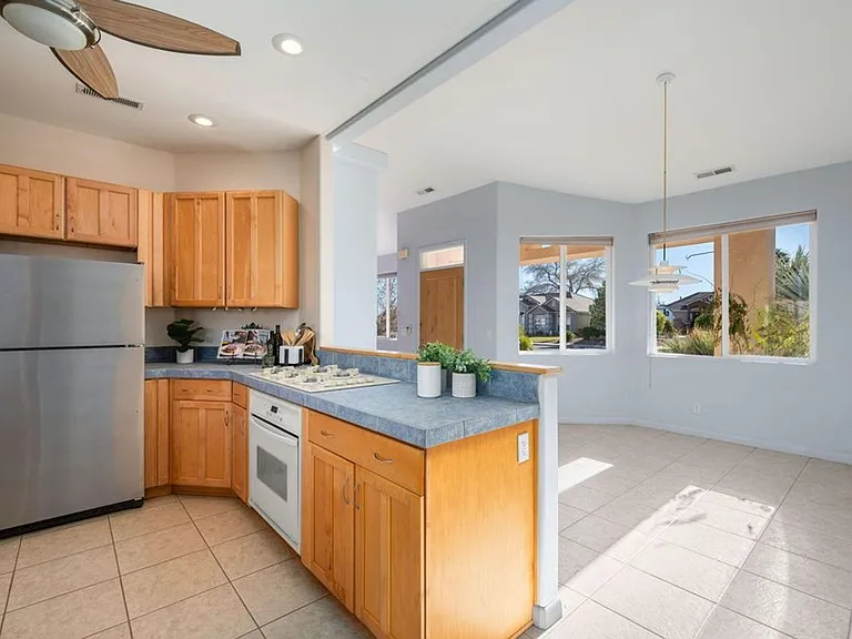 3580 Windmill Dr — Photo 13