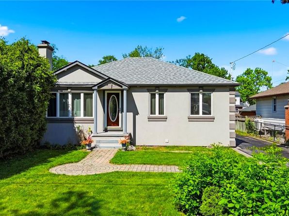 253 Maurice Dr, Oakville, ON L6K 2X2