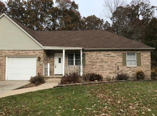 2134 Texas St, Chesterton, IN 46304