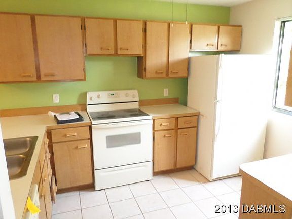 5th image of 3559 Forest Branch Dr APT D