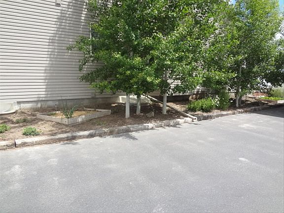 4th image of 864 S Katie Ct