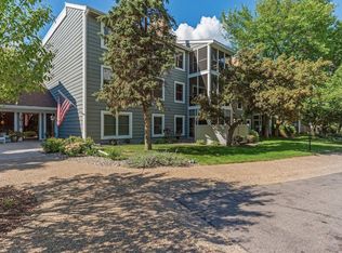 3030 Saint Albans Mill Rd APT 314, Minnetonka, MN 55305