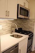 2nd image of 700-724 N Monroe St #18095163
