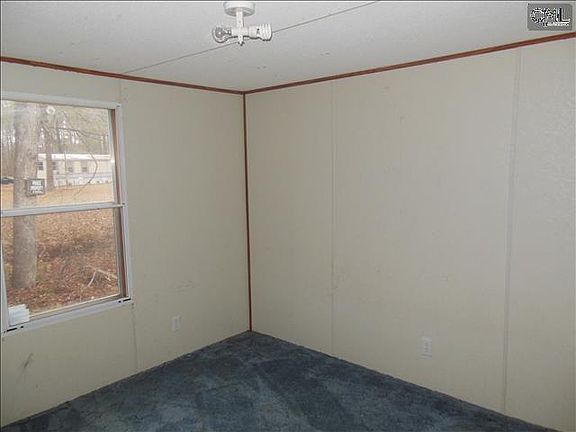 4th image of 117 Woodvine Ln