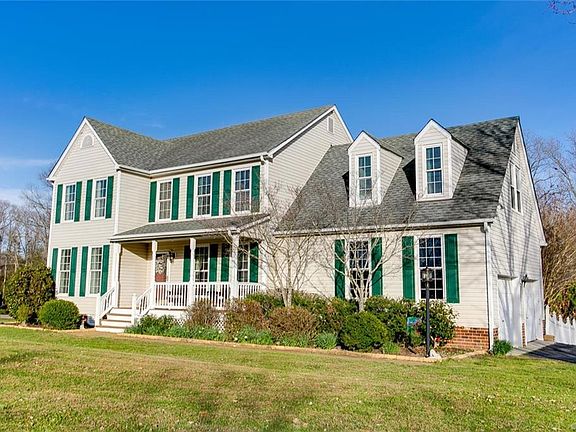 3rd image of 6631 White Oak Ct