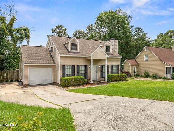2nd image of 4380 Sandy Ridge Place