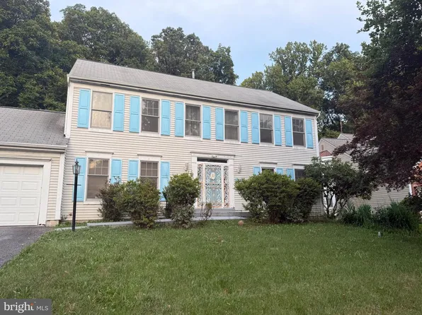 1437 Kings Manor Dr, Bowie, MD 20721