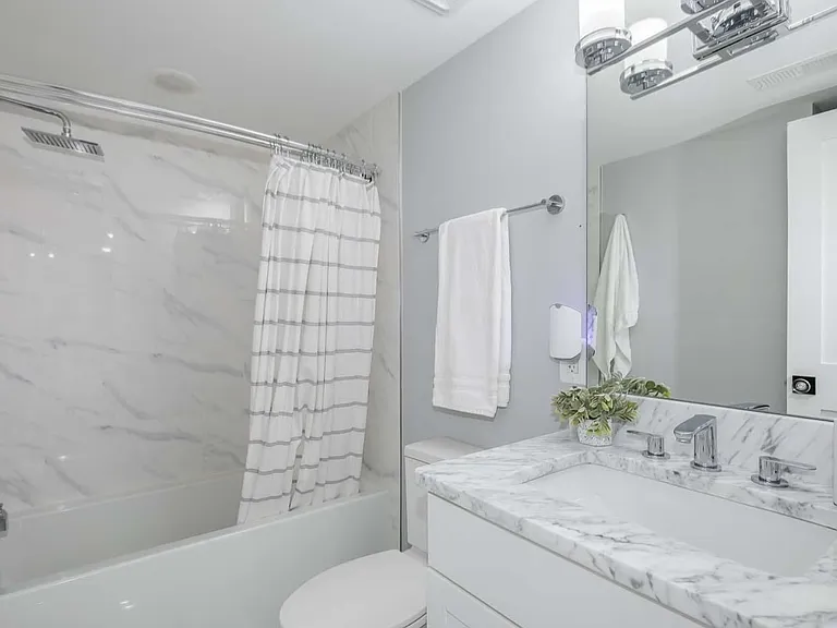 1427 Perry Pl NW #2 — Photo 5