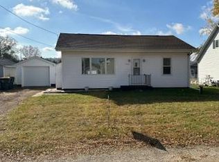 5423 Superior St, Boscobel, WI 53805