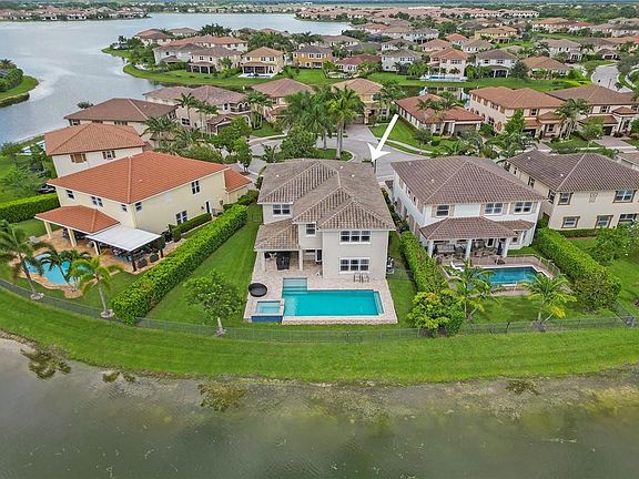 2nd image of 8581 Lakeside Drive