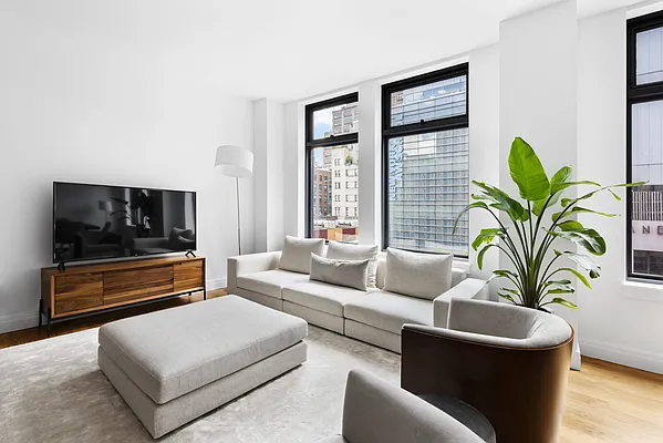 Rented by Compass | media 2