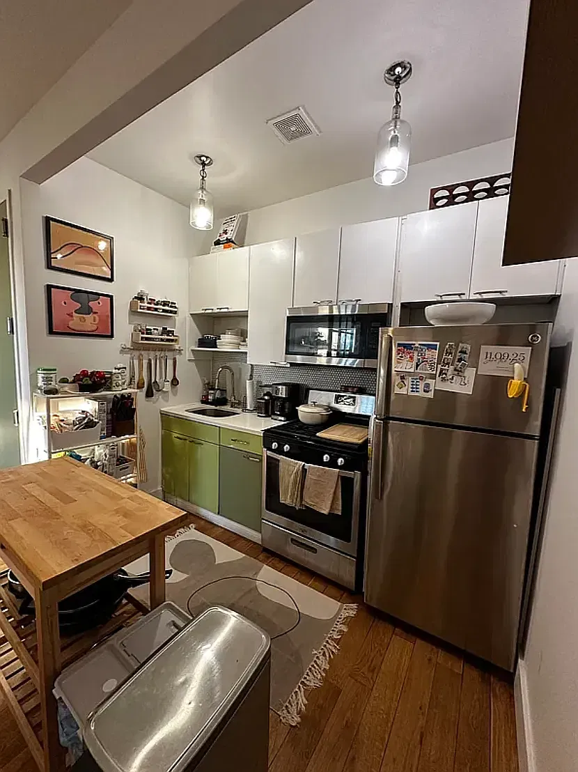 418 Melrose Street — Photo 3