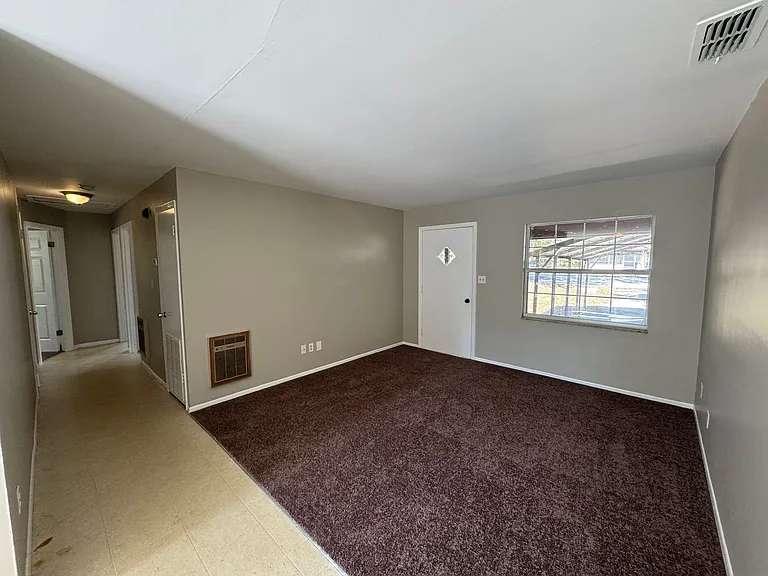 950 W French Ave — Photo 4