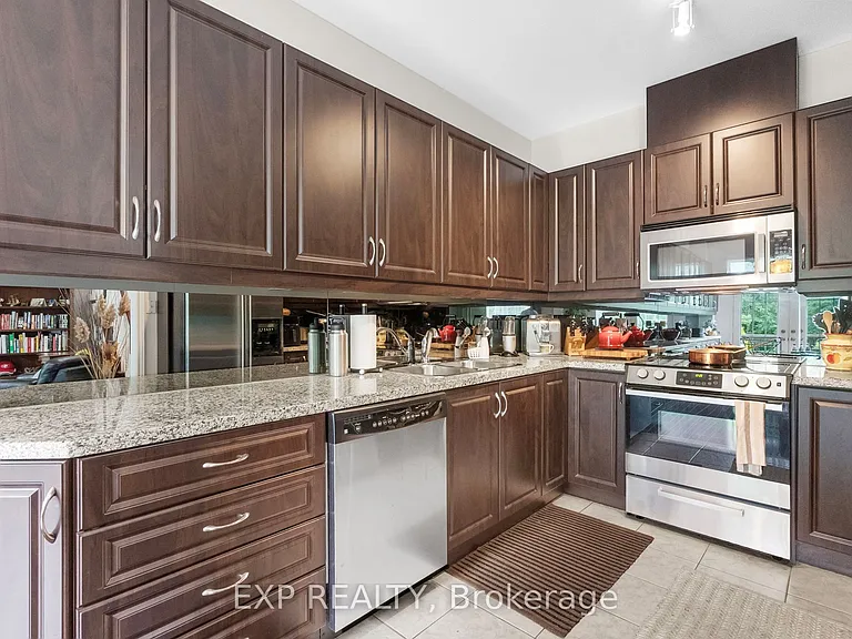 450 Worthington Ave #24 — Photo 11
