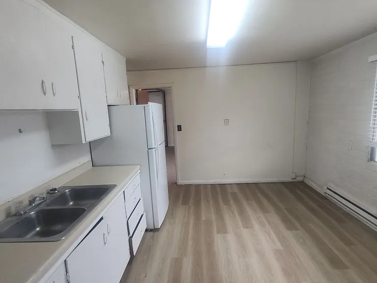 Hackwell Apartments — Photo 10