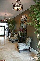 Lobby of DeMun Pointe.