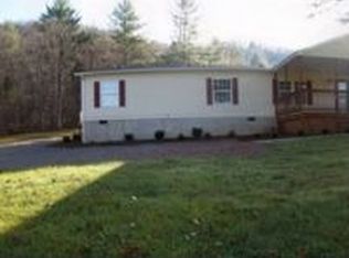 3782 Gazebo Dr, Shawsville, VA 24162