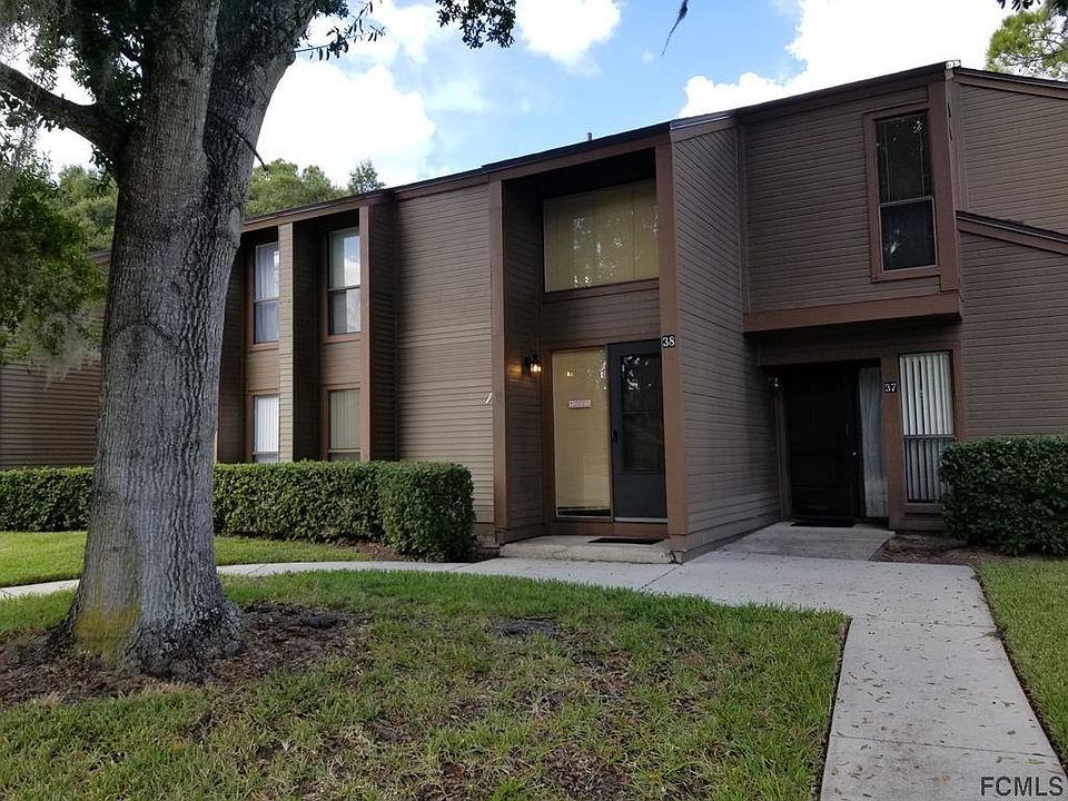 1st image of 38 Oxford Ln