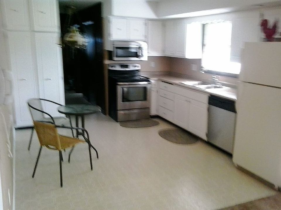 new kitchen,