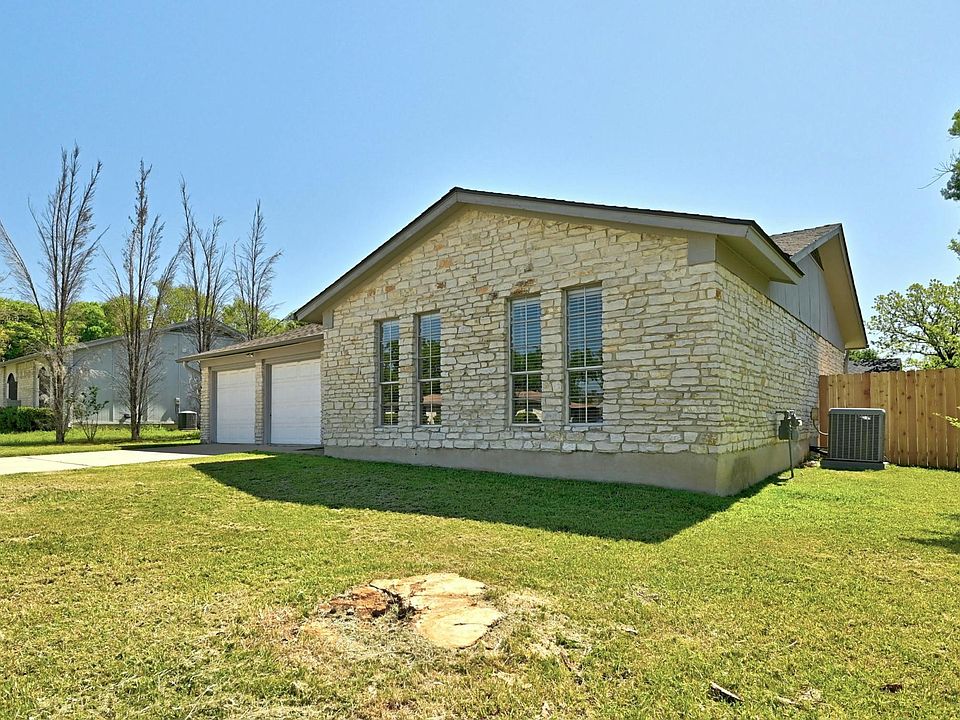 13003 Lamplight Village Ave, Austin, TX 78727 Zillow