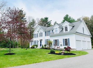 24 Edinburgh Rd, Windham, NH 03087