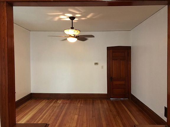 4th image of 3918 N Seeley Ave #1