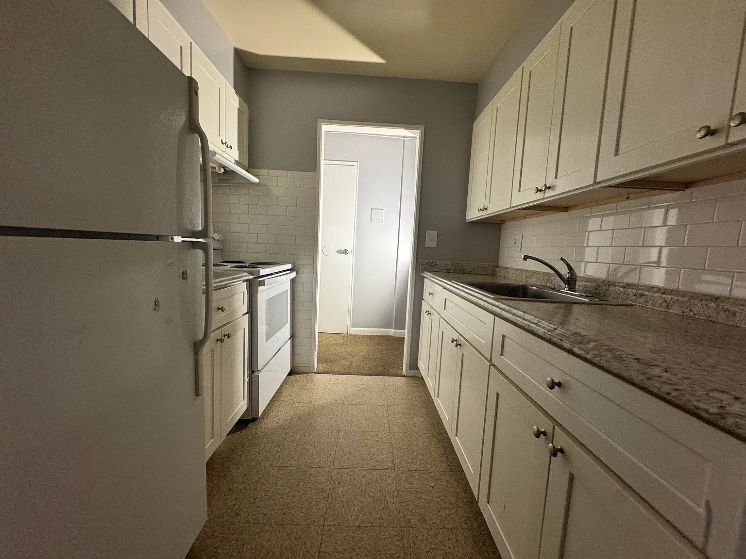 1 bed, 800 sqft, $1,545 — Photo 3