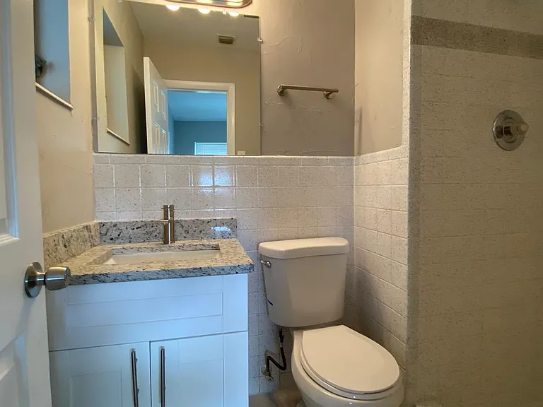 9121 Bamboo Dr — Photo 14