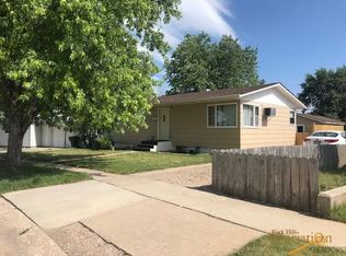 1924 Arizona Ave, Sturgis, SD 57785