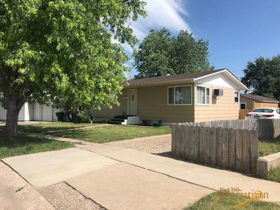 1924 Arizona Ave, Sturgis, SD, 57785