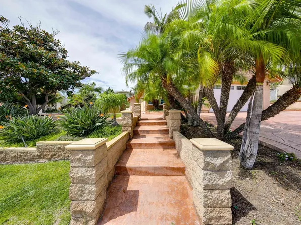 387 Bay Leaf Dr, Chula Vista, CA 91910