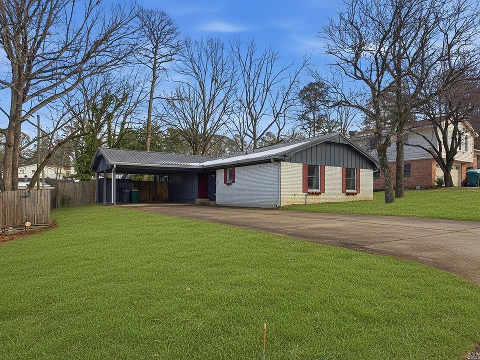 1st image of 307 Alamo Dr