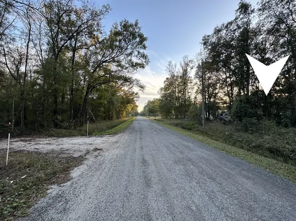 10155 McMahon Ave, Hastings, FL 32145