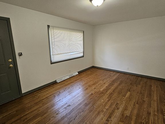 5th image of 7411 W Kiehnau Ave