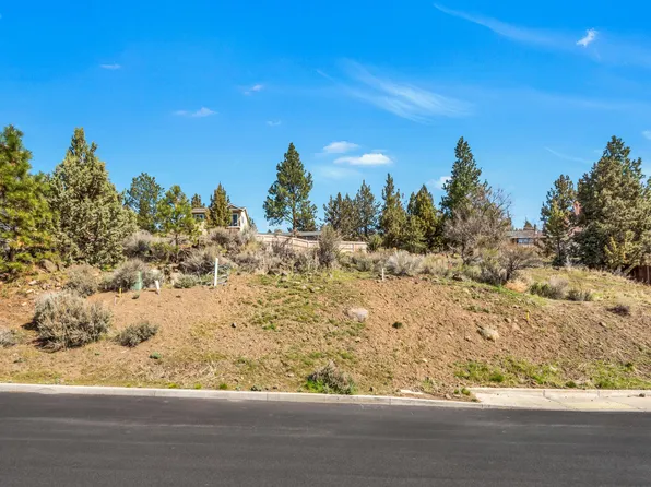 1406 NW Ogden Ave, Bend, OR 97703