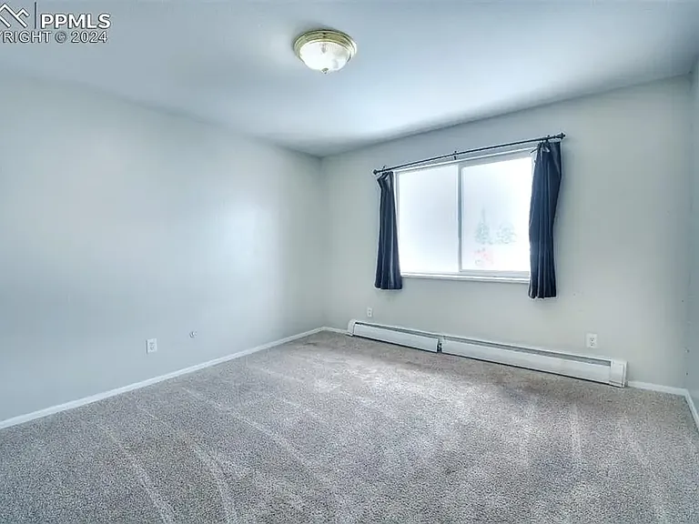 819 Fontmore Rd #202 — Photo 4