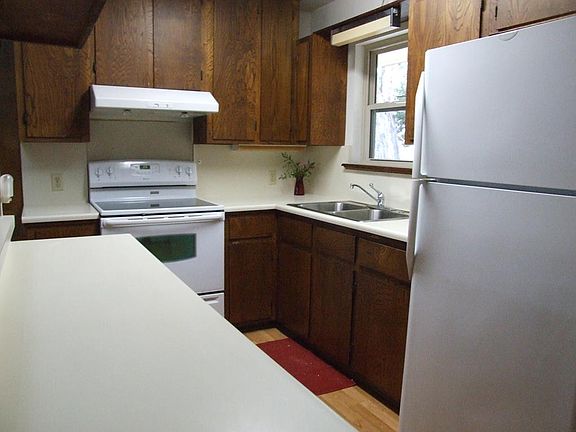 5th image of 1312 Cedar Dr