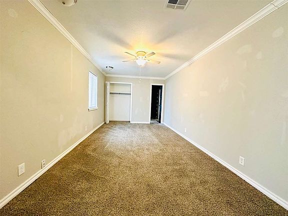 2nd image of 1020 N Osage St
